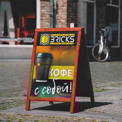 Baner/ctend dla mockovcкой kawy — przykładowe portfolio freelancera w kategorii Projektowanie stoisk wystawowych