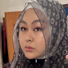 Freelancer Aidana T. — Kirgistan, Biszkek. Specjalizacja — Edycja i korekta tekstu, Transkrypcja nagrań