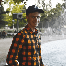 Фрилансер Алексей Б. — Украина, Киев. Специализация — Оформление страниц в социальных сетях, Обработка видео