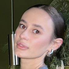 Фрилансер Alesandra L. — Польша, Warszawa. Специализация — Видеореклама, Контент-менеджер