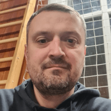 Замовник Олександр Д. — Україна, Київ.