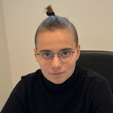 Freelancer Aliaksandra P. — Polska. Specjalizacja — Język polski, Edycja i korekta tekstu