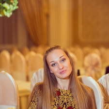 Алина Сибекова