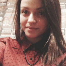 Алина Зуб