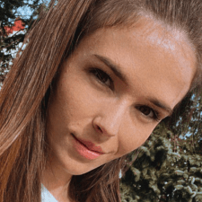 Freelancer Alina H. — Ukraine. Core skill — Web Programming