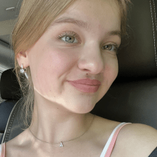 Фрилансер Аліна М. — Украина, Мукачево. Специализация — Английский язык, Редактура и корректура текстов