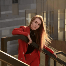 Alina Pismenna