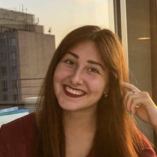 Freelancer Alina B. — Ukraine, Kyiv. Core skill — English, Customer Support