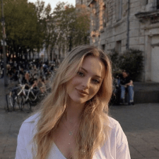 Фрилансер Анастасия З. — Украина, Киев. Специализация — Аудио и видео монтаж, Разработка презентаций