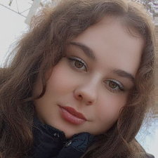Freelancer Anastasiia H. — Ukraine, Monastyrishche. Core skill — Poems, Songs & Prose, Script Writing