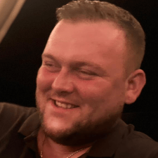 Freelancer Andrii M. — Ukraina, Równe. Specjalizacja — Menedżer treści, Praca z klientami
