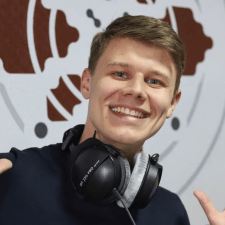 Freelancer Andrian K. — Ukraina, Lwów. Specjalizacja — Usługi lektora, Obróbka dźwięku