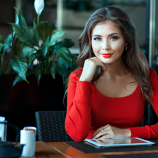 Freelancer Alina R. — Ukraina, Kijów. Specjalizacja — Copywriting, Pisanie artykułów