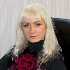 Freelancer Anna B. — Ukraine, Kharkiv. Core skill — Web Design, Logo Design