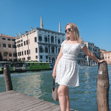 Freelancer Anna M. — Ukraina, Dniepr. Specjalizacja — Praca z klientami