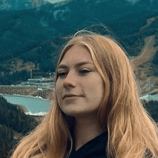 Freelancer Hanna O. — Ukraina, Żmerynka. Specjalizacja — Tłumaczenie tekstów, Malarstwo i grafika