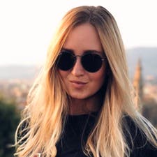 Анна Полухина