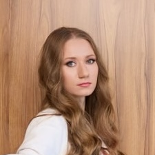 Freelancer Anna S. — Ukraine, Mykolaiv. Core skill — Interface Design (UI/UX)