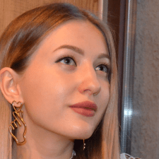 Фрилансер Anna Z. — Украина, Днепр. Специализация — Видеореклама, Услуги диктора