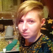 Анна Муханова
