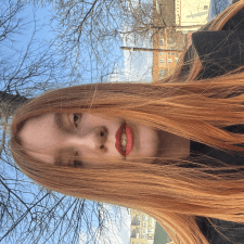 Freelancer Anna D. — Ukraine, Kyiv. Core skill — Marketing Research, Presentations