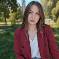 Anzhela K.