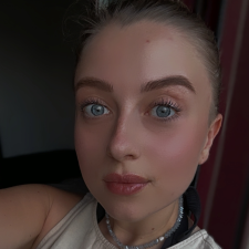 Freelancer Arina G. — Hiszpania, Madryt. Specjalizacja — Copywriting, Reklama zewnętrzna