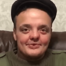 Freelancer Artem V. — Ukraina, Bielaja Cerkowa. Specjalizacja — Język angielski, Przepisywanie tekstów (rewright)