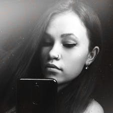 Фрилансер Алина Р. — Украина, Днепр. Специализация — Дизайн визиток, Живопись и графика