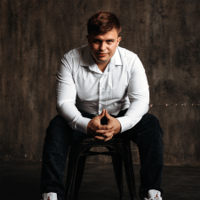 Freelancer Vadym F. — Ukraine, Kharkiv. Core skill — Audio Processing, Music