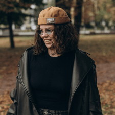 Freelancer Tamara B. — Ukraine, Kyiv. Core skill — Online Stores & E-commerce, Website Maintenance