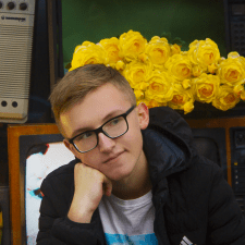 Freelancer Andrii V. — Ukraina, Zarecznoje. Specjalizacja — Obróbka zdjęć, Loga