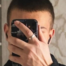 Freelancer Bohdan M. — Ukraina, Odessa. Specjalizacja — AI voice, Obróbka zdjęć