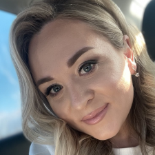 Freelancer Valeriia B. — Ukraine, Odessa. Core skill — Copywriting, Data Processing