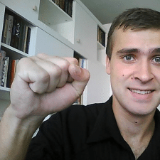 Фрилансер Олег Б. — Украина, Киев. Специализация — Стихи, песни, проза, Продвижение в социальных сетях (SMM)