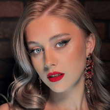 Фрилансер Valentine B. — Украина, Черновцы. Специализация — Контент-менеджер, Реклама в социальных медиа