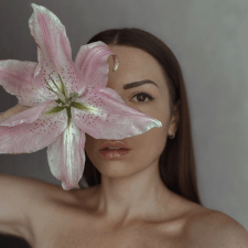 Freelancer Oksana D. — Ukraina. Specjalizacja — Obróbka zdjęć, Menedżer treści