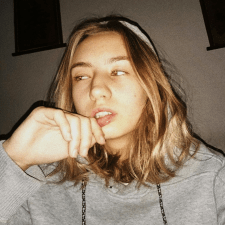 Фрилансер Дария Н. — Украина, Кривой Рог. Специализация — Дизайн визиток, Наружная реклама