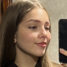 Freelancer Darina Y. — Ukraine, Chernovtsy. Core skill — AI Art, Presentations