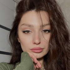 Freelancer Darya M. — Ukraine, Kyiv. Core skill — Video Advertising, Photography