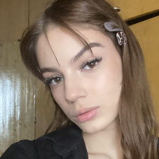Фрилансер Дарина М. — Украина, Вараш. Специализация — Видеореклама, Работа с клиентами