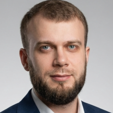 <em>Алексей</em> Усанов