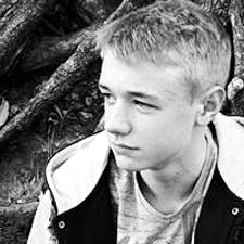 Фрилансер Demyan S. — Украина, Львов. Специализация — Разработка презентаций, Обработка фото