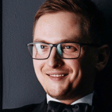 Денис Меженин