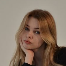 Freelancer Diana R. — Ukraine. Core skill — Presentations, Python