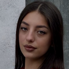 Freelancer Diana M. — Ukraina, Złoczów. Specjalizacja — Tłumaczenie tekstów, AI tekst