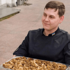 Freelancer Dmytro S. — Ukraina, Odessa. Specjalizacja — Copywriting, Obróbka zdjęć