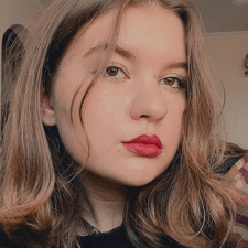 Freelancer Diana S. — Ukraine, Vinnytsia. Core skill — Interface Design (UI/UX), Mobile Apps Design
