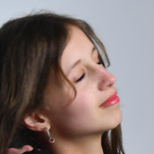 Freelancer Anastasiia D. — Ukraine, Dolina. Core skill — AI & Machine Learning, Clothing design
