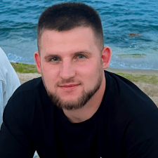 Freelancer Yeduard Y. — Ukraina, Odessa. Specjalizacja — Copywriting, Wiersze, piosenki, proza